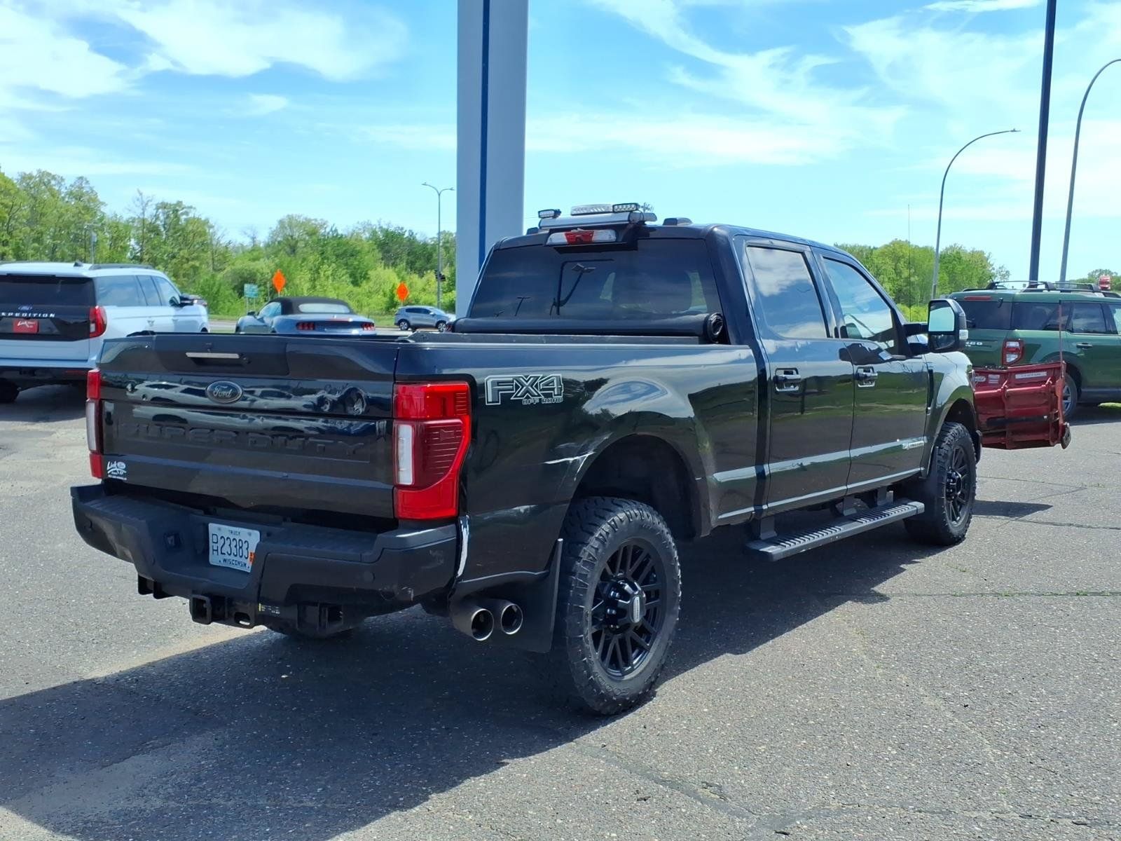 Used 2021 Ford F350 Lariat AWD/4WD image 6