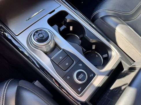 Used 2021 Ford Explorer ST image 20