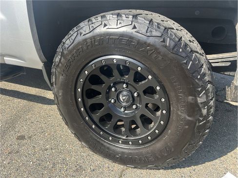 Used 2014 Chevrolet Silverado 1500 LT image 7