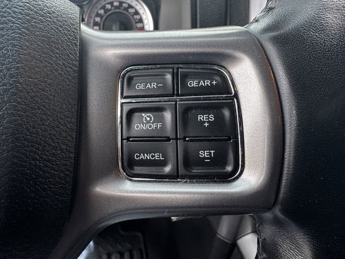 Used 2022 RAM 1500 Express w/ Ceramic Grey Express Package image 15