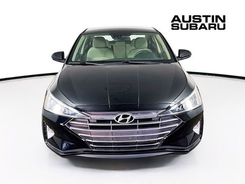 Used 2019 Hyundai Elantra SEL image 2