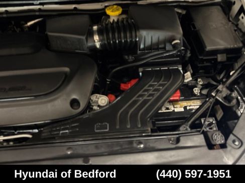 Used 2023 Chrysler Pacifica Limited FWD image 29