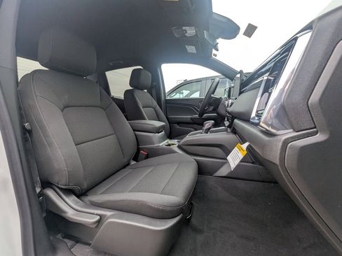 New 2026 GMC Canyon Elevation image 14