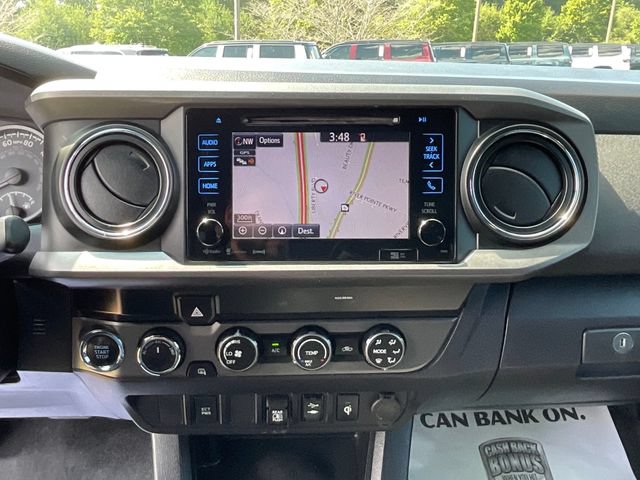 Used 2019 Toyota Tacoma TRD Off-Road AWD/4WD image 18