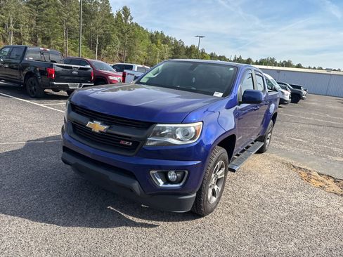 Used 2017 Chevrolet Colorado Z71 image 3