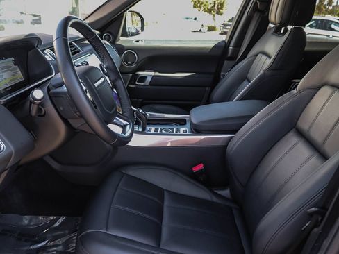 Used 2020 Land Rover Range Rover Sport SE AWD/4WD image 18