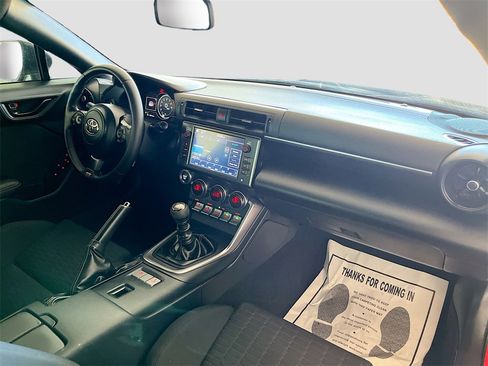 Used 2023 Toyota GR86 image 28