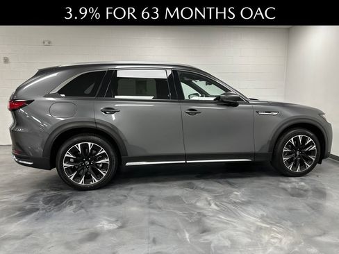Certified 2024 MAZDA CX-90 Plug-In Hybrid w/ Premium Plus AWD/4WD image 5