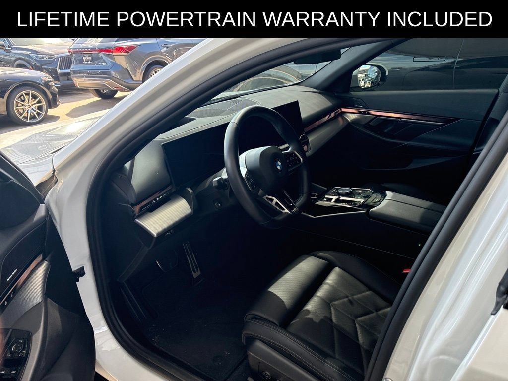 Used 2026 BMW 540i xDrive AWD/4WD image 5
