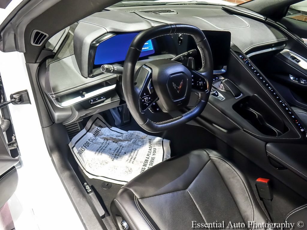 Used 2020 Chevrolet Corvette Stingray Preferred Cpe w/ 2LT Preferred Equipment Group RWD image 13