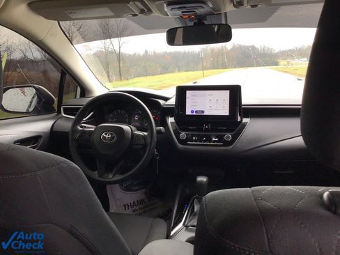 Used 2024 Toyota Corolla LE image 16