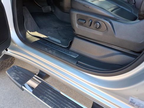 Used 2023 GMC Sierra 2500 Denali image 18