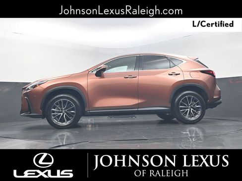 Certified 2025 Lexus NX 250 FWD w/ Premium Package image 24