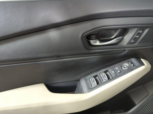 Certified 2024 Honda Accord EX-L image 10