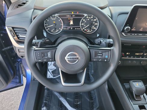 Certified 2021 Nissan Rogue SV image 26