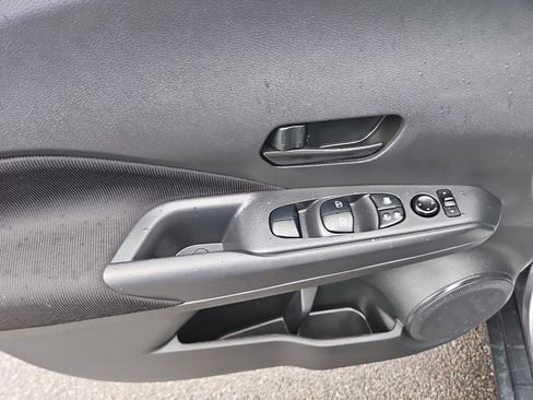 Used 2023 Nissan Kicks S FWD image 14