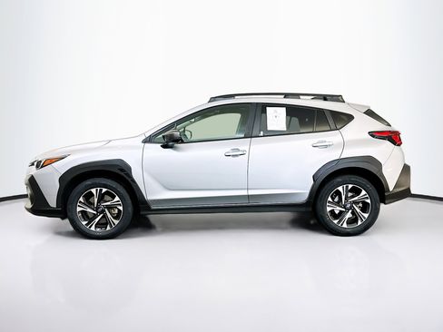 Used 2024 Subaru Crosstrek 2.0i Premium image 4