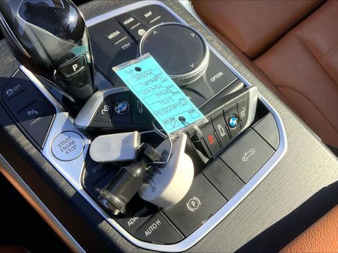 Used 2021 BMW M440i M440i w/ Premium Package image 12