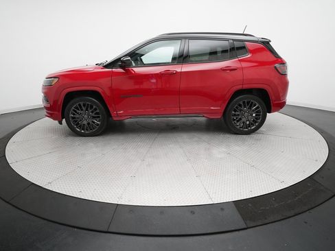 Used 2024 Jeep Compass Limited w/ High Altitude Package image 23