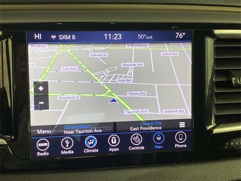 Used 2018 Chrysler Pacifica Touring-L image 22