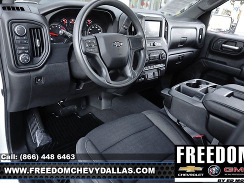 Certified 2023 Chevrolet Silverado 1500 Custom Trail Boss w/ LPO, Dark Essentials Package image 9