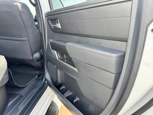 Used 2026 Toyota Tundra SR5 w/ SR5 Convenience Package AWD/4WD image 30