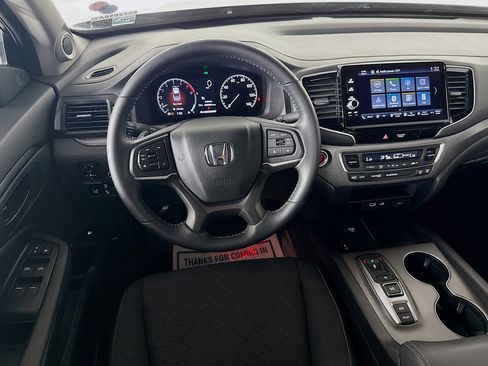 Certified 2025 Honda Ridgeline Sport image 25