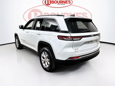 Used 2022 Jeep Grand Cherokee Limited AWD/4WD image 10