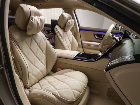 New 2026 Mercedes-Benz Maybach S 580 4MATIC image 10