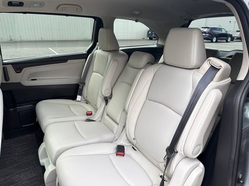 Certified 2026 Honda Odyssey EX-L image 19