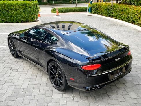 Used 2020 Bentley Continental GT V8 image 21