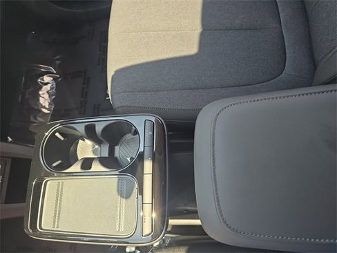 New 2025 Hyundai Ioniq 5 SE image 20