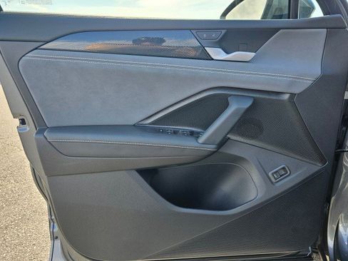 New 2026 Volkswagen Tiguan SE AWD/4WD image 26