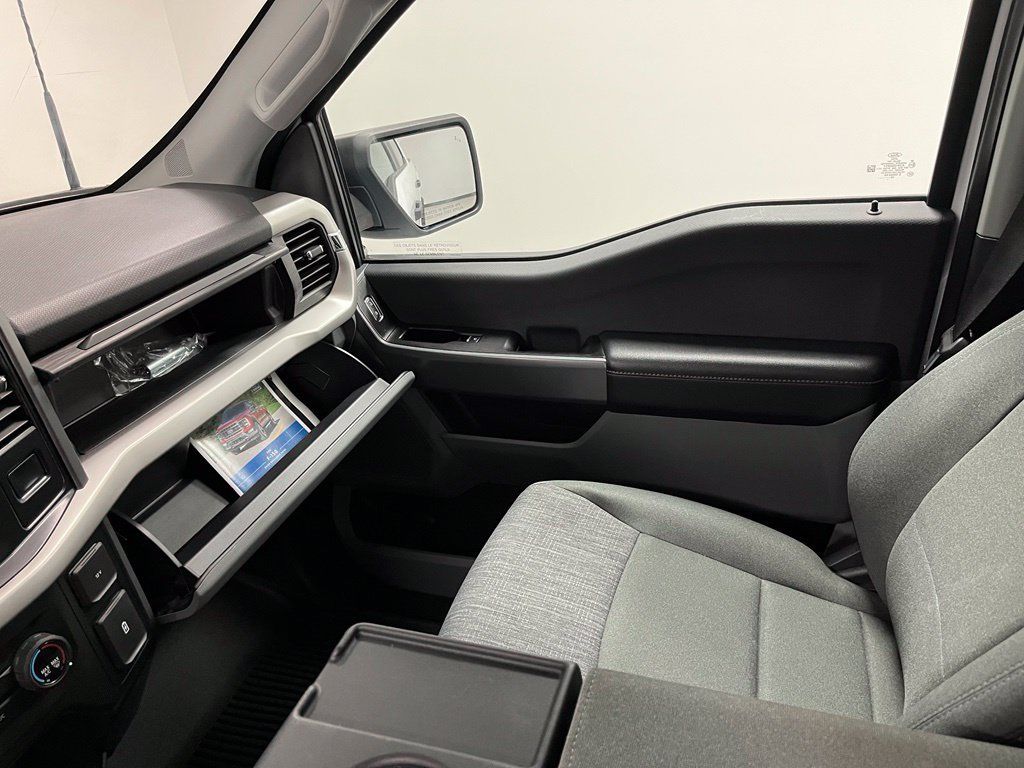 Used 2022 Ford F150 XLT AWD/4WD image 39