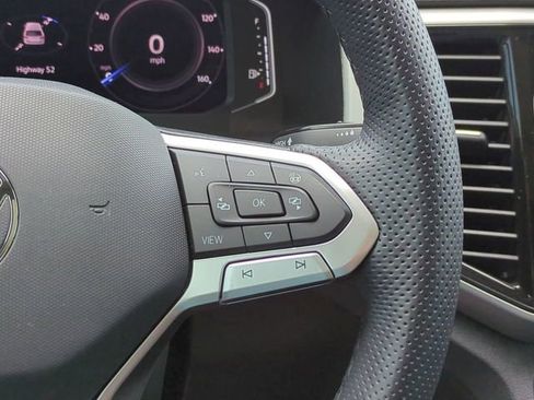 Used 2022 Volkswagen Atlas SEL Premium image 26