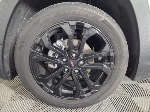 Used 2022 GMC Terrain SLT w/ Elevation Edition FWD image 7