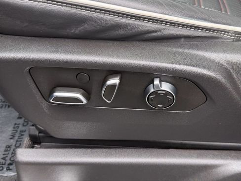 Used 2024 GMC Sierra 1500 AT4X image 18