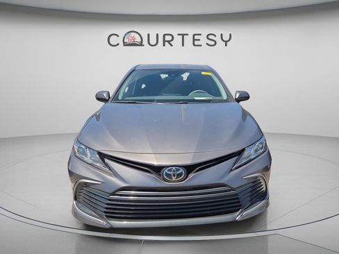 Certified 2023 Toyota Camry LE image 4