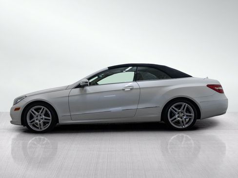 Used 2011 Mercedes-Benz E 350 Cabriolet image 3