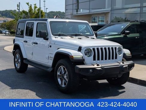 Used 2019 Jeep Wrangler Unlimited Sahara AWD/4WD image 10
