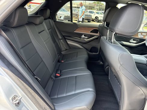 Certified 2025 Mercedes-Benz GLE 350 4MATIC image 31