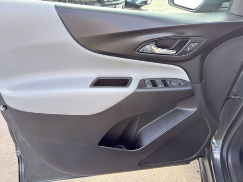 Certified 2021 Chevrolet Equinox LS image 13