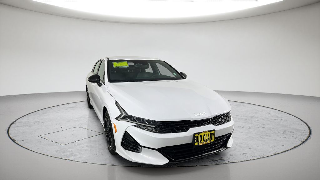 Used 2024 Kia K5 GT-Line w/ GT-Line Premium Package FWD image 4