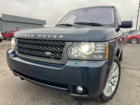 Used 2011 Land Rover Range Rover HSE LUX image 2