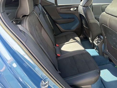 Used 2023 Polestar Polestar 2 Long Range Dual Motor w/ Pilot Pack image 27