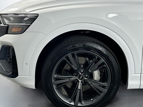 New 2026 Audi Q8 Premium AWD/4WD image 11