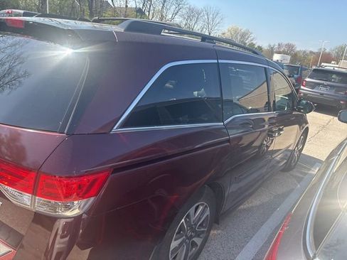 Used 2014 Honda Odyssey Touring Elite image 4
