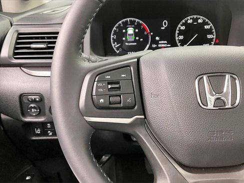 Certified 2026 Honda Ridgeline RTL image 23