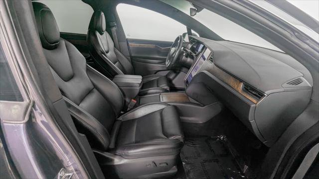 Used 2020 Tesla Model X Long Range AWD/4WD image 18
