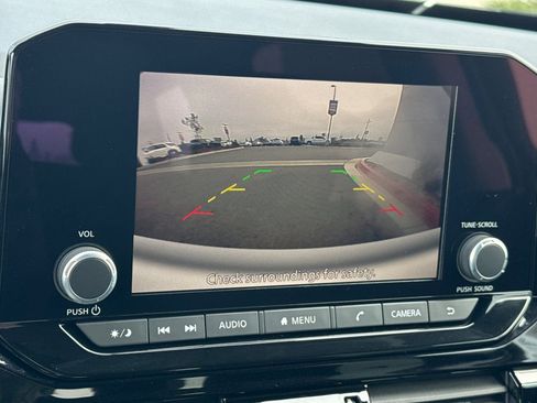 New 2025 Nissan Pathfinder SV image 23